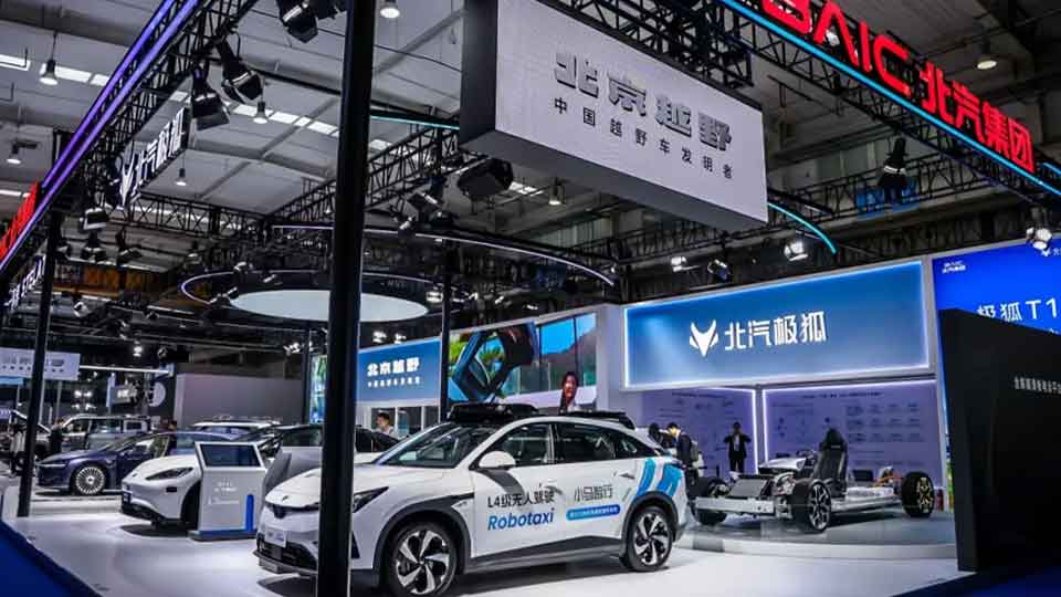 元境智能 跃入新境｜黑料吃瓜
闪耀智能网联汽车大会